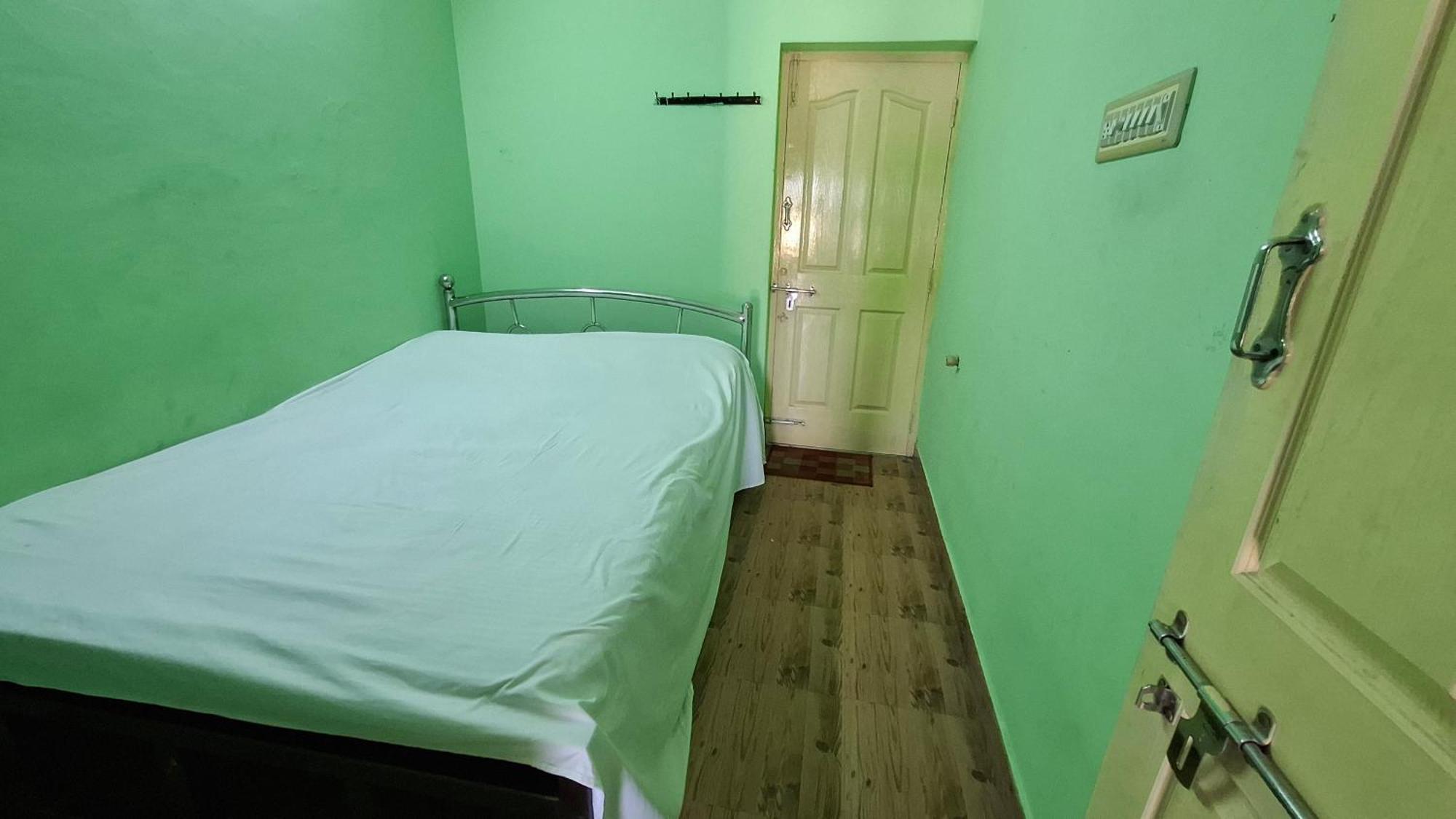 Ashwin Home Stay Tiruvannāmalai Exterior foto